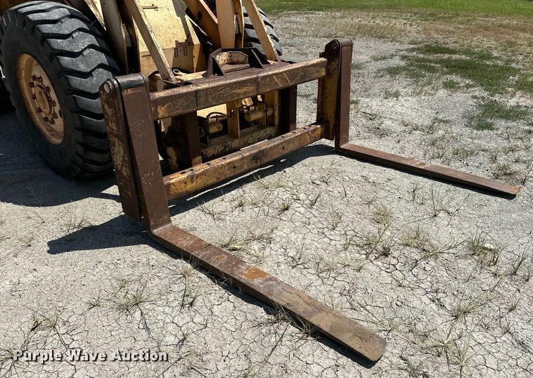 image for item EJ4483 Case W14C wheel loader