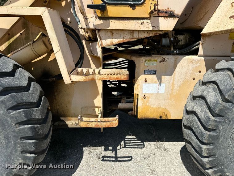 image for item EJ4483 Case W14C wheel loader