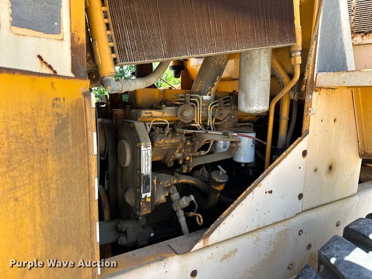 image for item EJ4483 Case W14C wheel loader