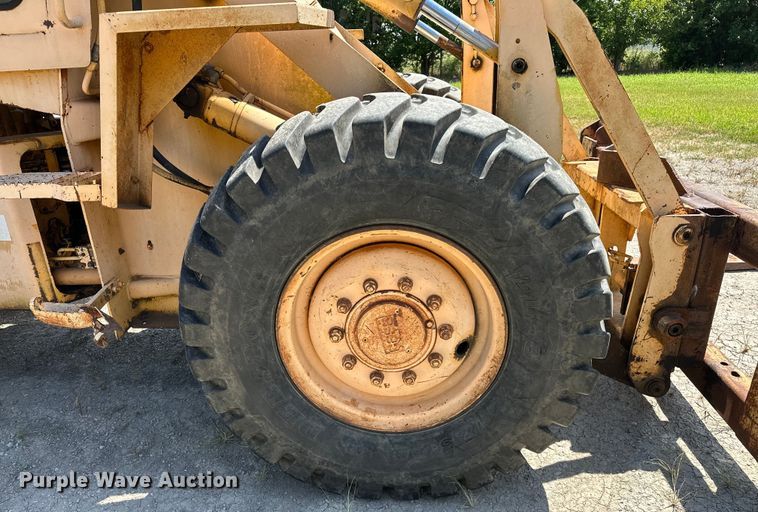 image for item EJ4483 Case W14C wheel loader