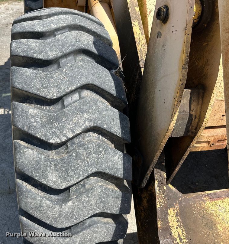 image for item EJ4483 Case W14C wheel loader