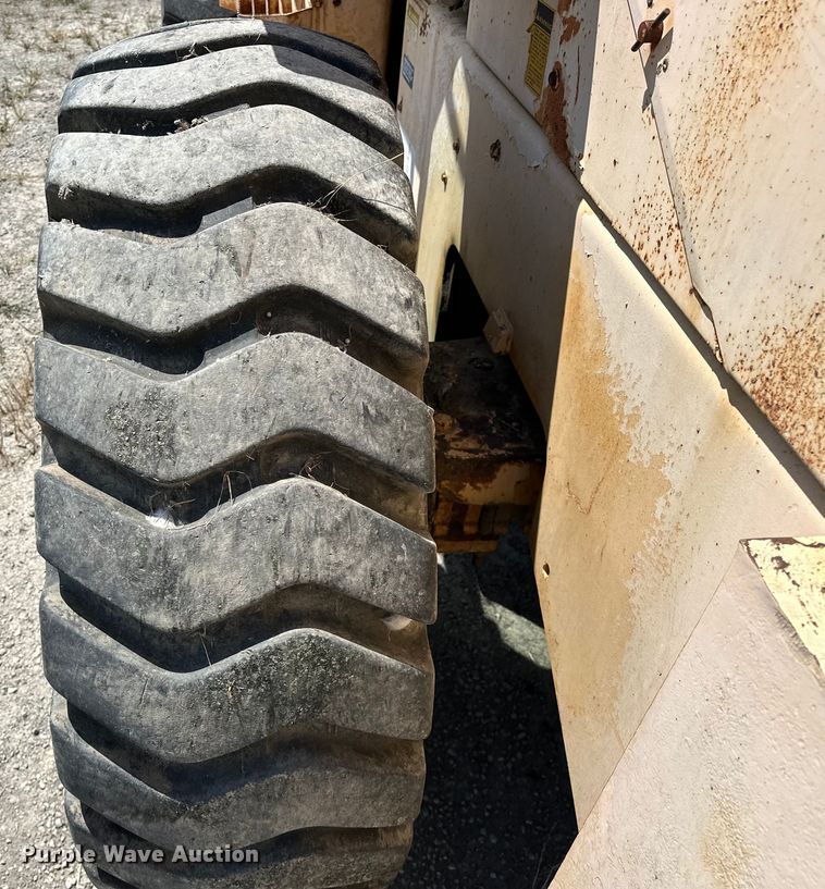 image for item EJ4483 Case W14C wheel loader