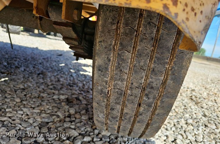 image for item EJ5730 2017 Regi 6/10DT dump trailer