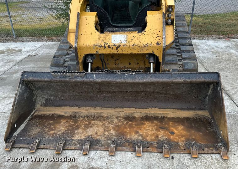 image for item EJ7114 2015 Caterpillar  279D tracked skid steer loader