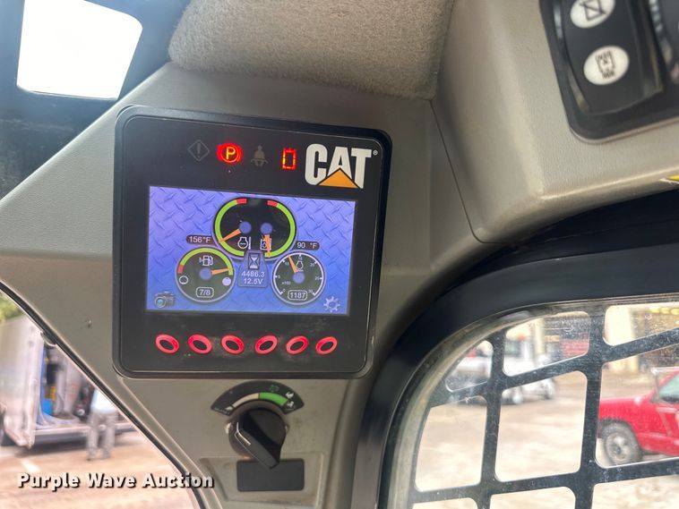 image for item EJ7114 2015 Caterpillar  279D tracked skid steer loader