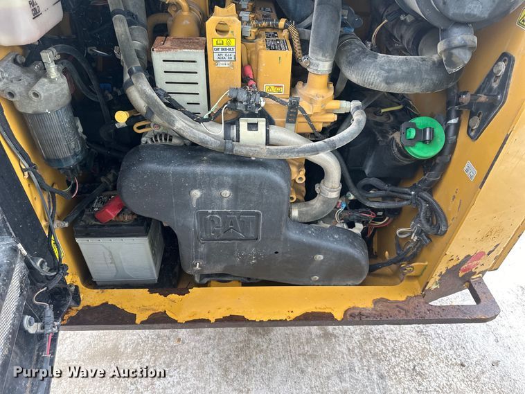image for item EJ7114 2015 Caterpillar  279D tracked skid steer loader