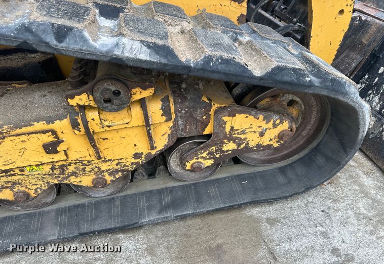 image for item EJ7114 2015 Caterpillar  279D tracked skid steer loader