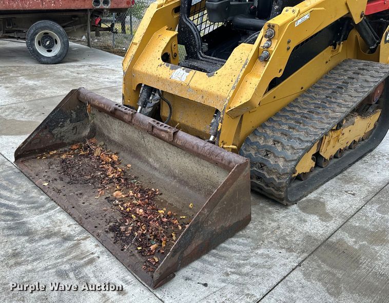 image for item EJ7115 2017 Caterpillar  259D tracked skid steer loader