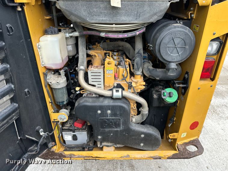 image for item EJ7115 2017 Caterpillar  259D tracked skid steer loader