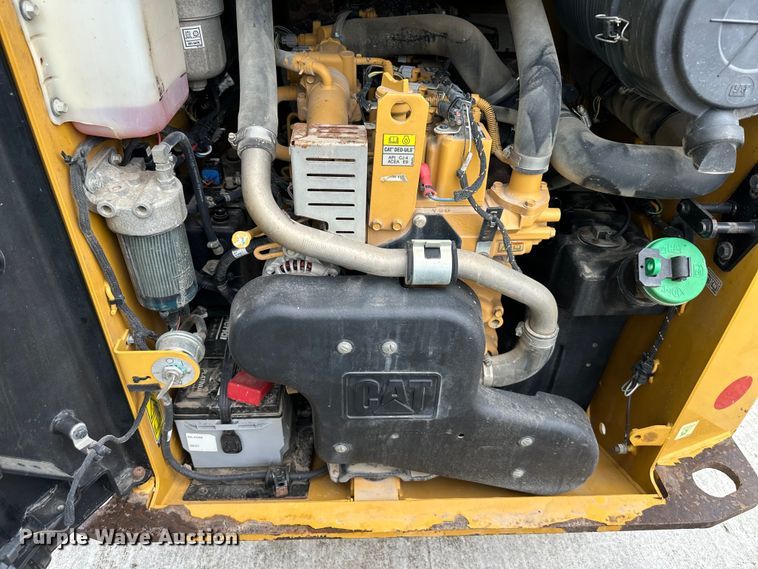 image for item EJ7115 2017 Caterpillar  259D tracked skid steer loader