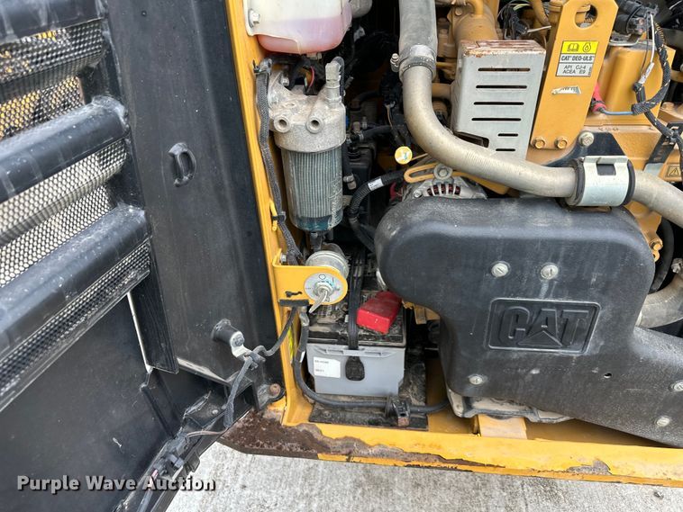 image for item EJ7115 2017 Caterpillar  259D tracked skid steer loader