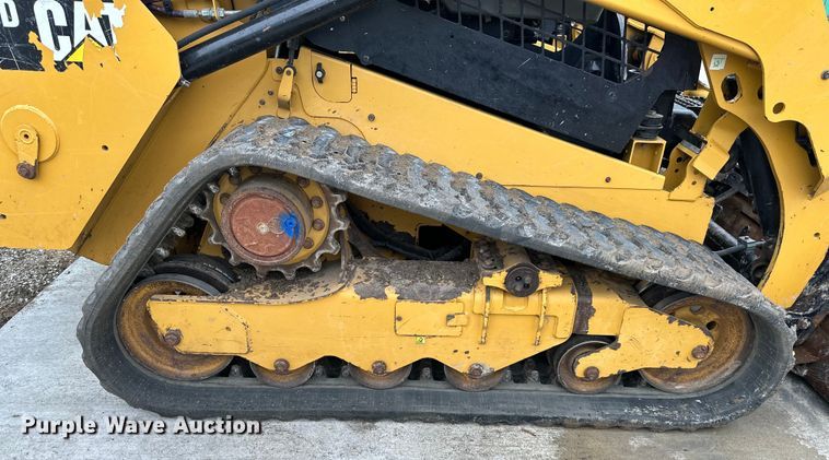 image for item EJ7115 2017 Caterpillar  259D tracked skid steer loader