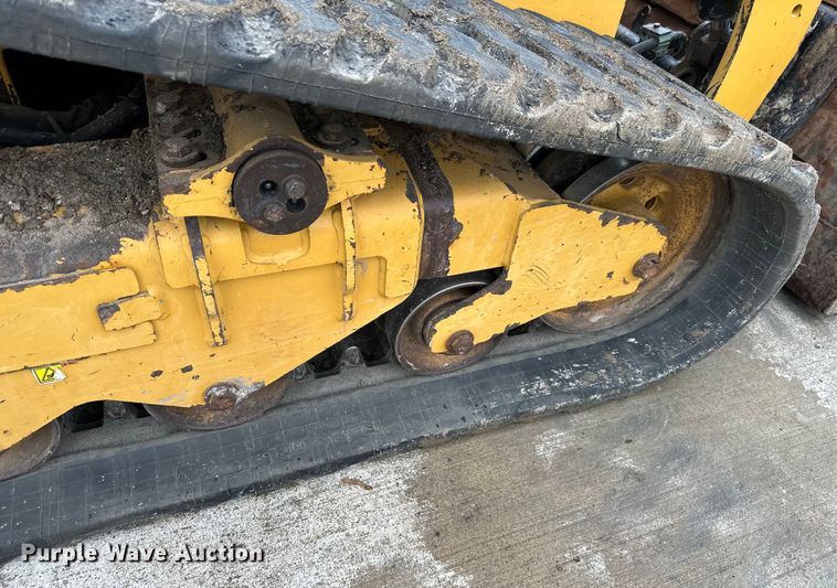 image for item EJ7115 2017 Caterpillar  259D tracked skid steer loader