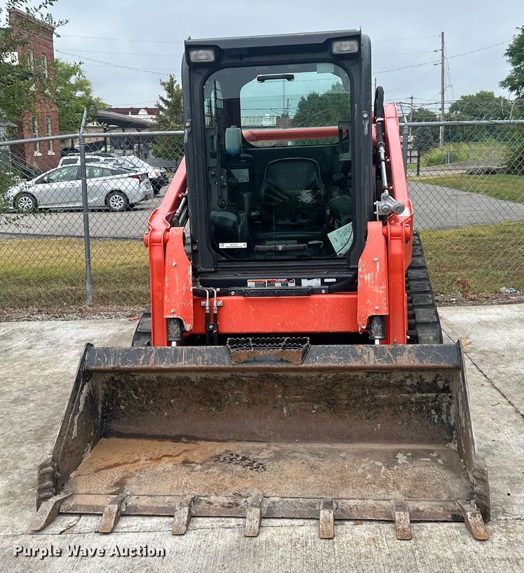 image for item EJ7116 2020 Kubota  SVL65-2 tracked skid steer loader