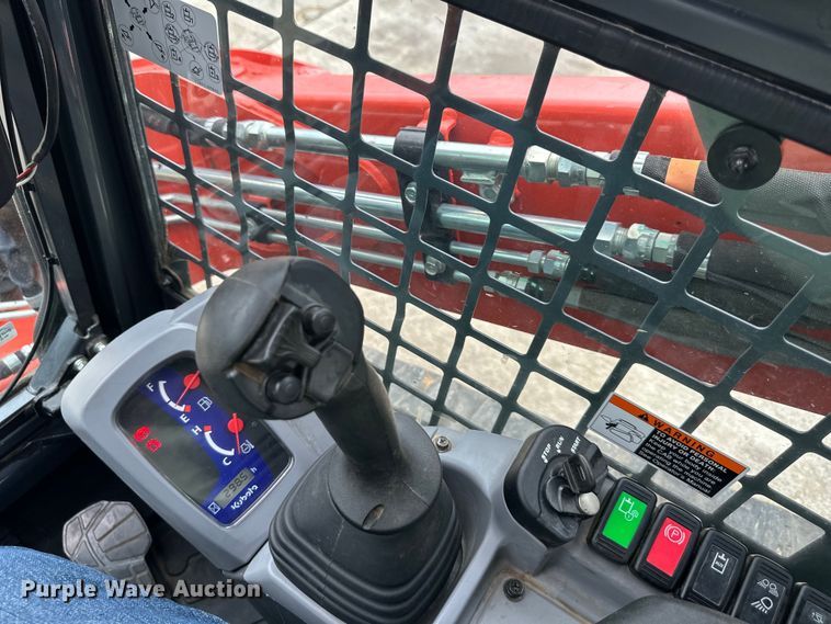 image for item EJ7116 2020 Kubota  SVL65-2 tracked skid steer loader