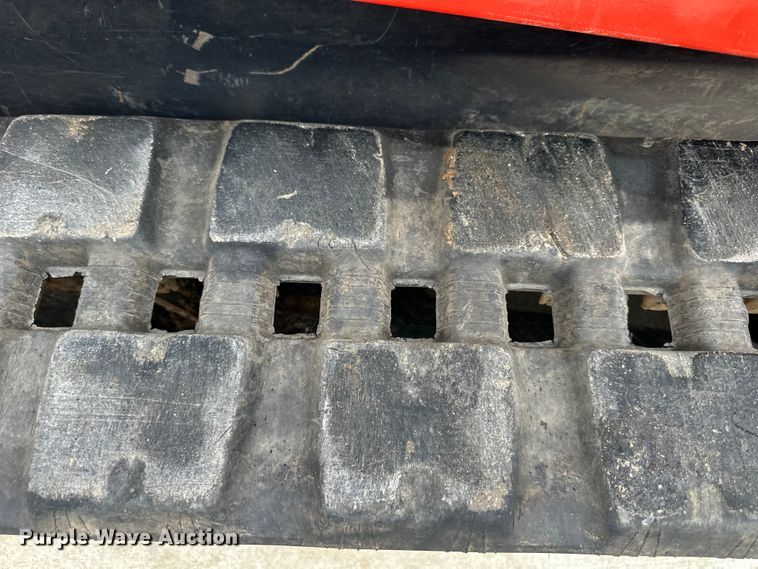 image for item EJ7116 2020 Kubota  SVL65-2 tracked skid steer loader