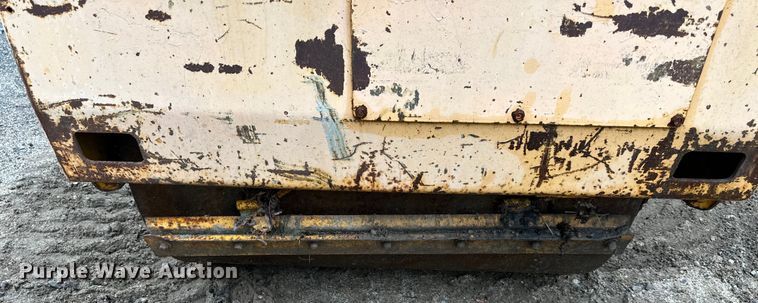 image for item EJ7118 1999 Stone  Wolfpac 4000 double drum vibratory roller