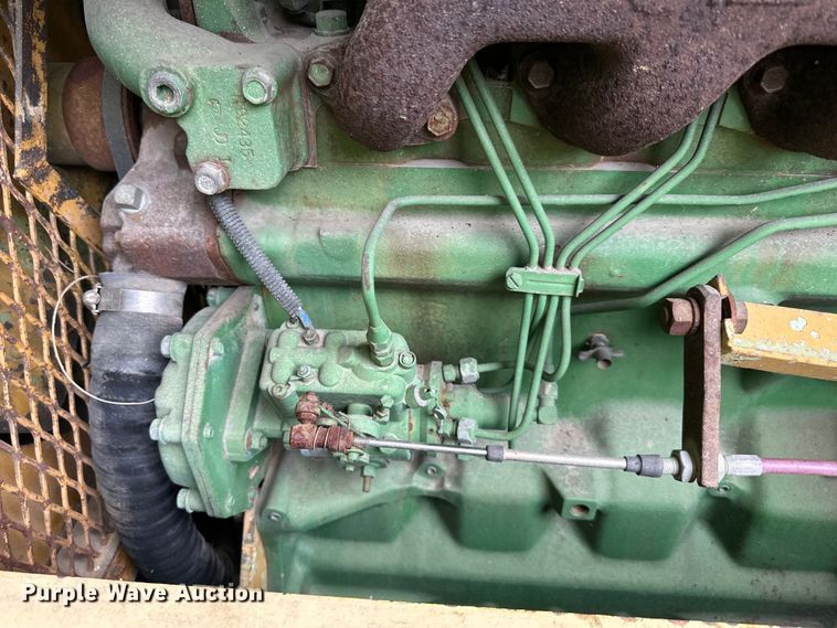 image for item EJ7119 Rayco  single drum vibratory roller