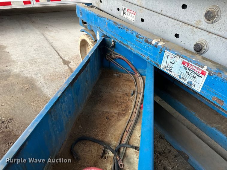 image for item EJ7126 Genie  GS-2032 scissor lift