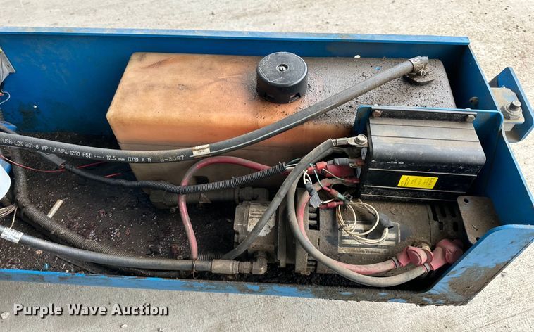 image for item EJ7126 Genie  GS-2032 scissor lift