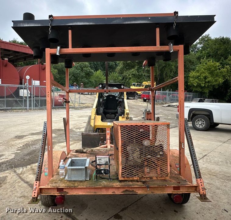 image for item EJ7130 1998 Wanco arrow board trailer