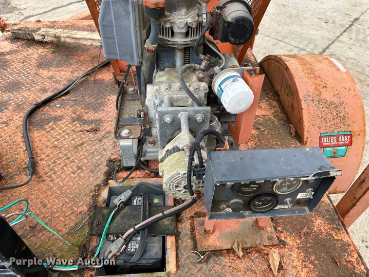 image for item EJ7130 1998 Wanco arrow board trailer