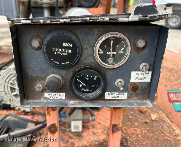 image for item EJ7130 1998 Wanco arrow board trailer