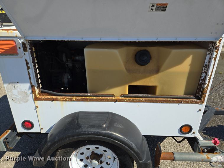 image for item EJ7149 Multiquip Night Hawk LT12 light plant