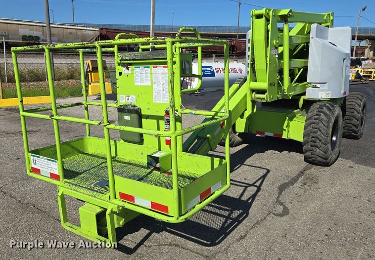 image for item EJ7150 1997 Genie  Z-45/22 boom lift