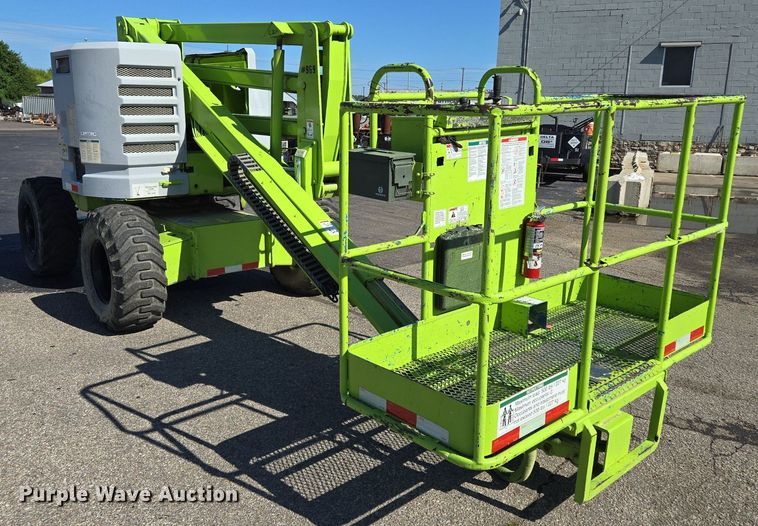 image for item EJ7150 1997 Genie  Z-45/22 boom lift