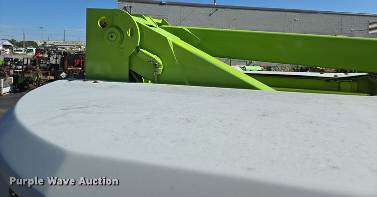 image for item EJ7150 1997 Genie  Z-45/22 boom lift