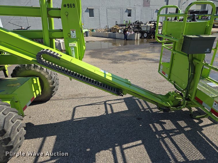 image for item EJ7150 1997 Genie  Z-45/22 boom lift