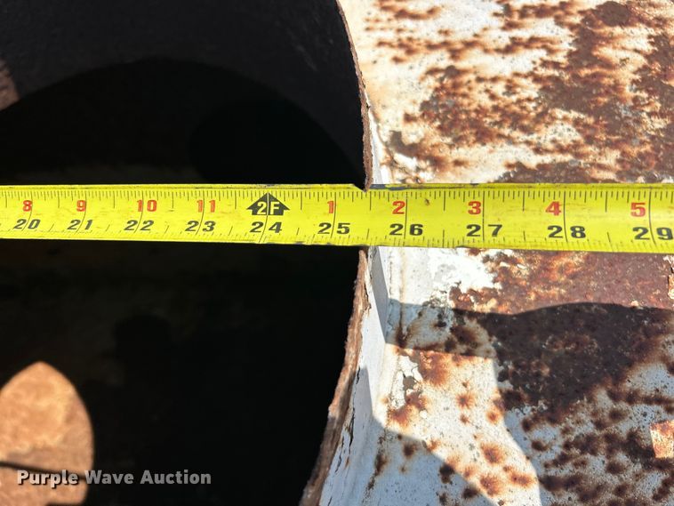 image for item EK3015 1991 International  9300 water truck