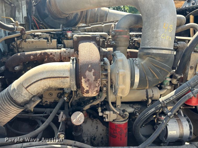 image for item EK3015 1991 International  9300 water truck