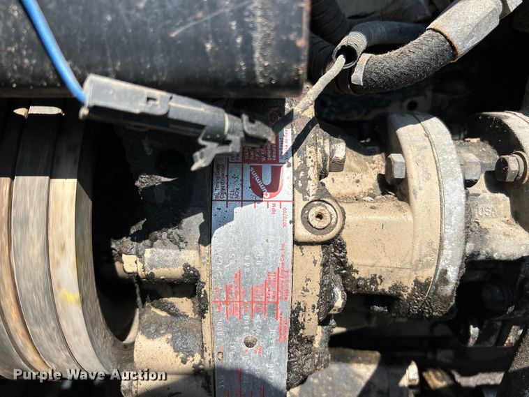 image for item EK3015 1991 International  9300 water truck