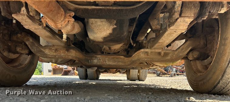 image for item EK3015 1991 International  9300 water truck