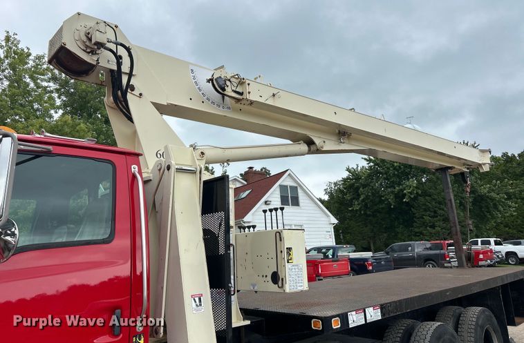 image for item EK3016 2006 Sterling L7500 crane truck