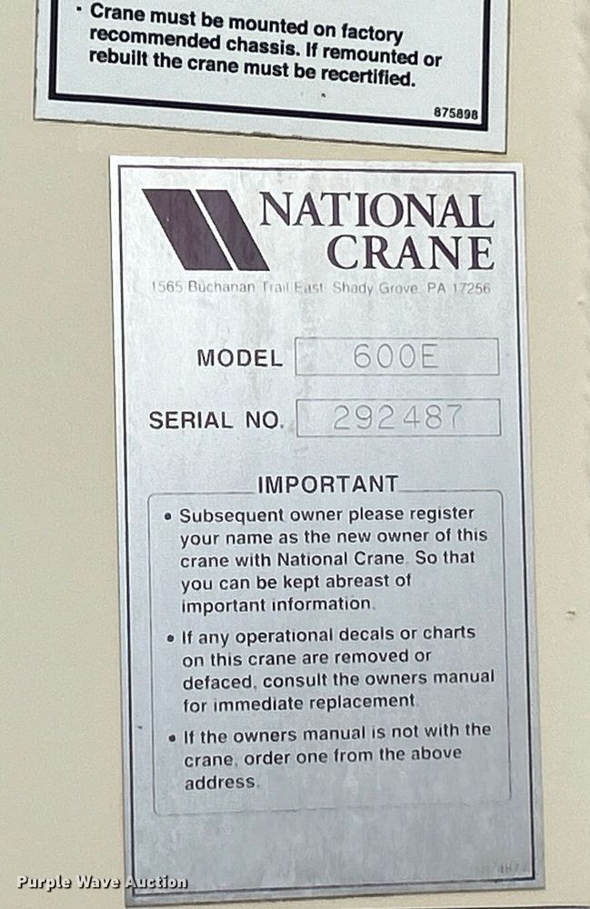 image for item EK3016 2006 Sterling L7500 crane truck