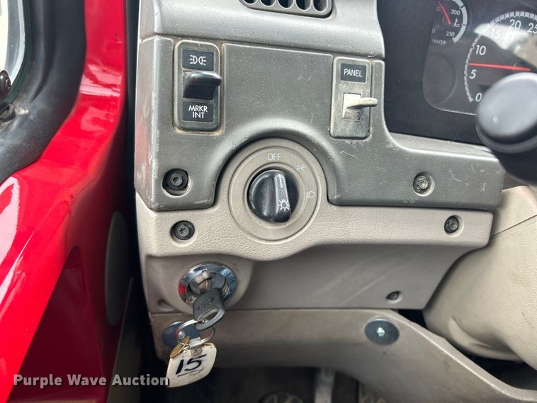 image for item EK3016 2006 Sterling L7500 crane truck