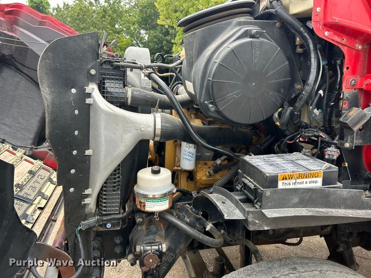 image for item EK3016 2006 Sterling L7500 crane truck