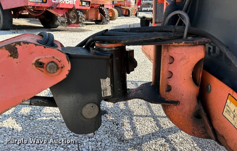 image for item EK3032 2003 JLG  400S boom lift