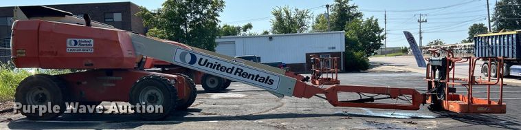 image for item EK3033 2000 JLG 660SJ boom lift
