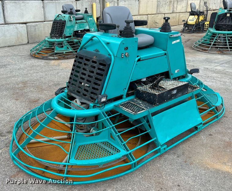 image for item EK4977 2006 Whiteman STX-55Y-6 power trowel