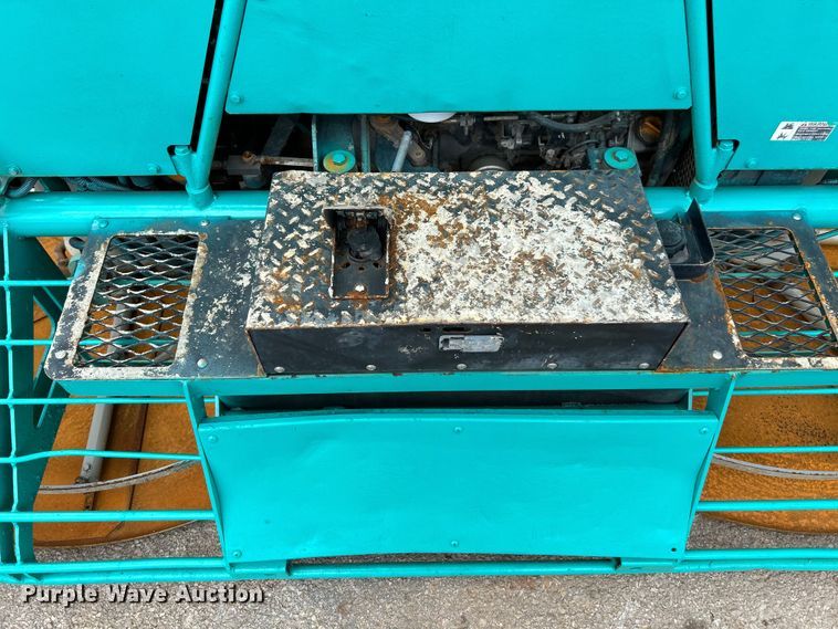 image for item EK4977 2006 Whiteman STX-55Y-6 power trowel