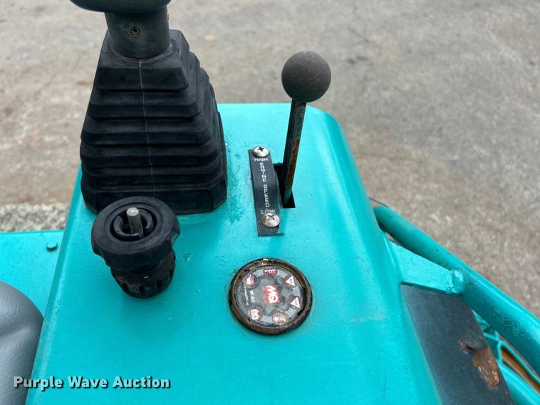 image for item EK4977 2006 Whiteman STX-55Y-6 power trowel