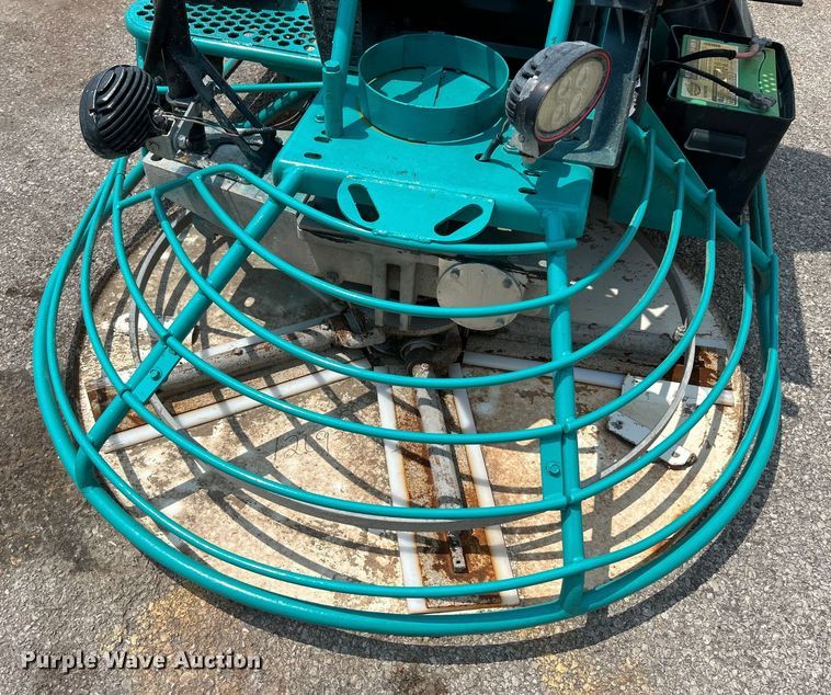 image for item EK4979 2017 Whiteman  HHNG5 power trowel