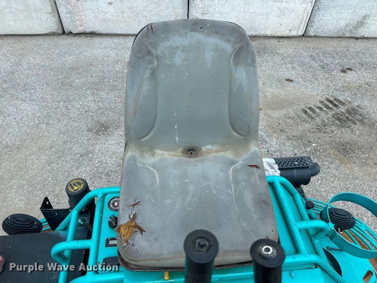 image for item EK4981 2017 Whiteman  HHNG5 power trowel