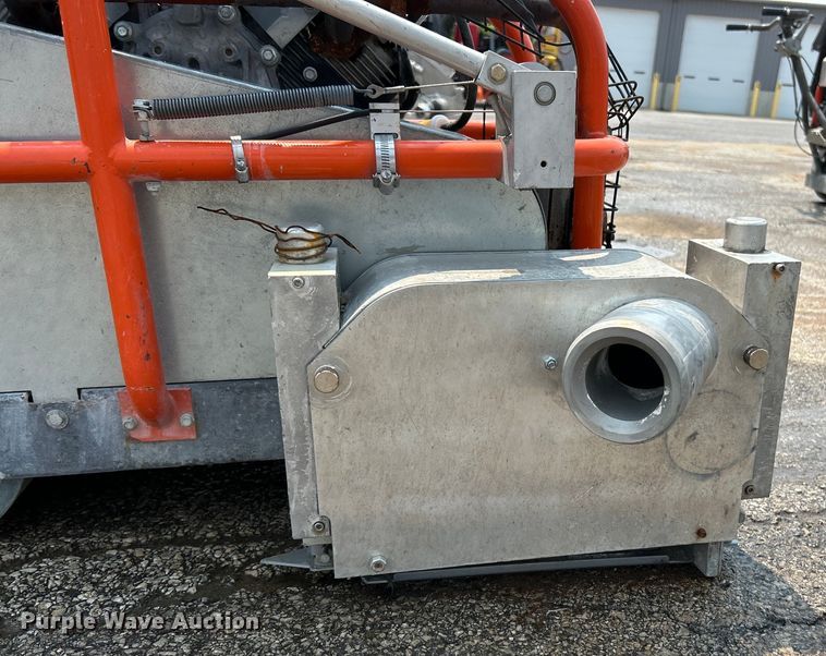 image for item EK4995 Husqvarna  Soff-Cut 4000 concrete saw