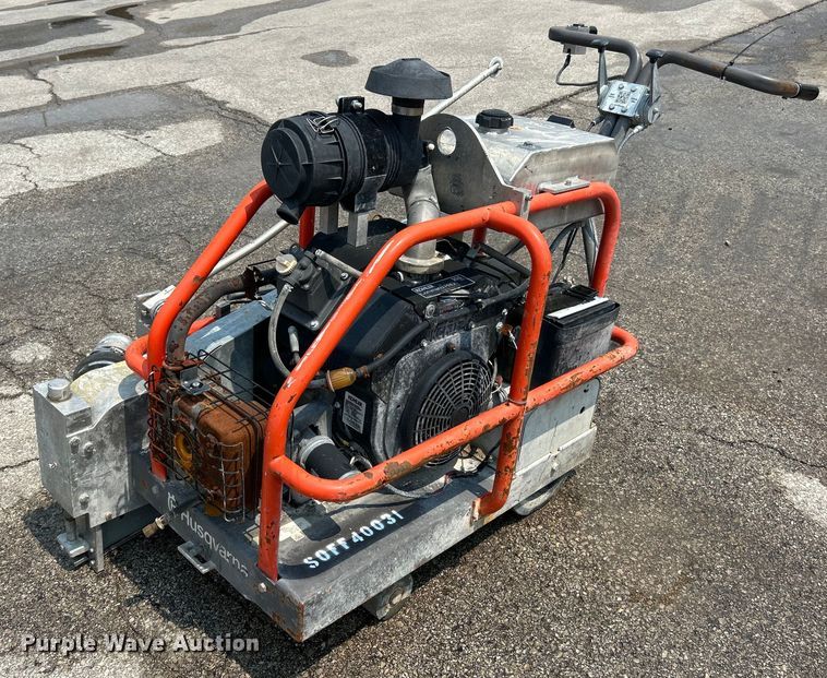 image for item EK4996 Husqvarna  Soff-Cut 4000 concrete saw