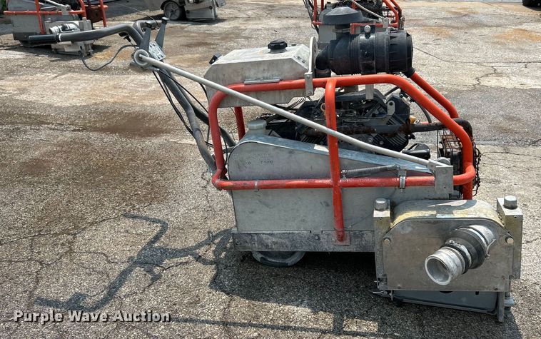 image for item EK4996 Husqvarna  Soff-Cut 4000 concrete saw